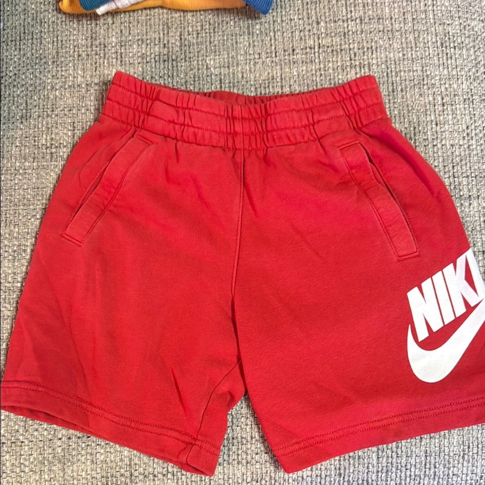 Nike Red sportswear club fleece shorts